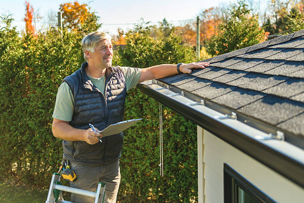 Professional Roofing technician working in Loudon, NH